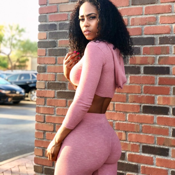 ashleyychanel
